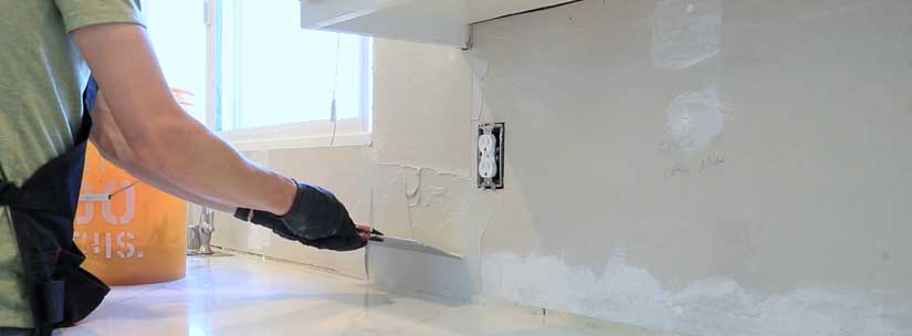 Flattening backsplash